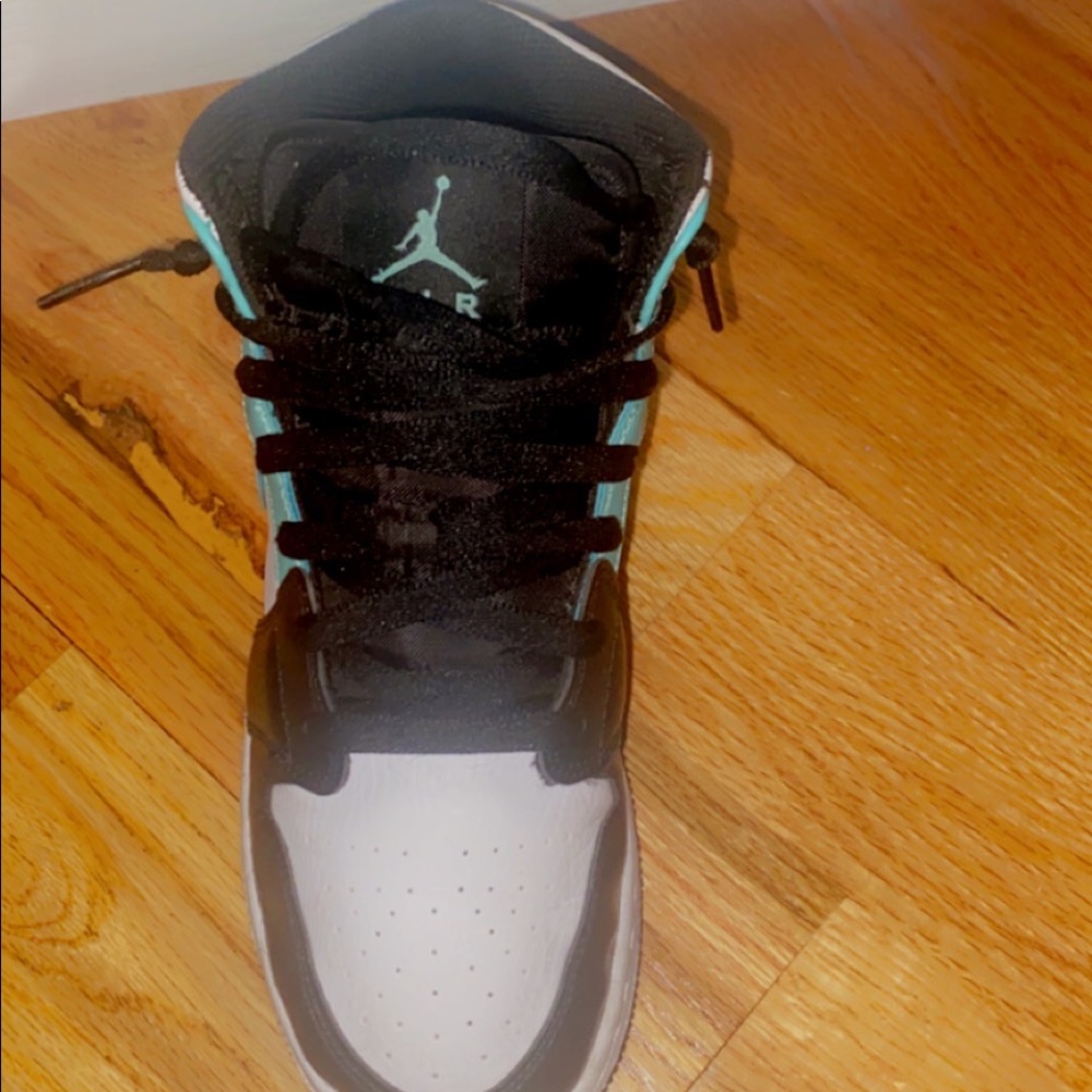 mint air force 1’s